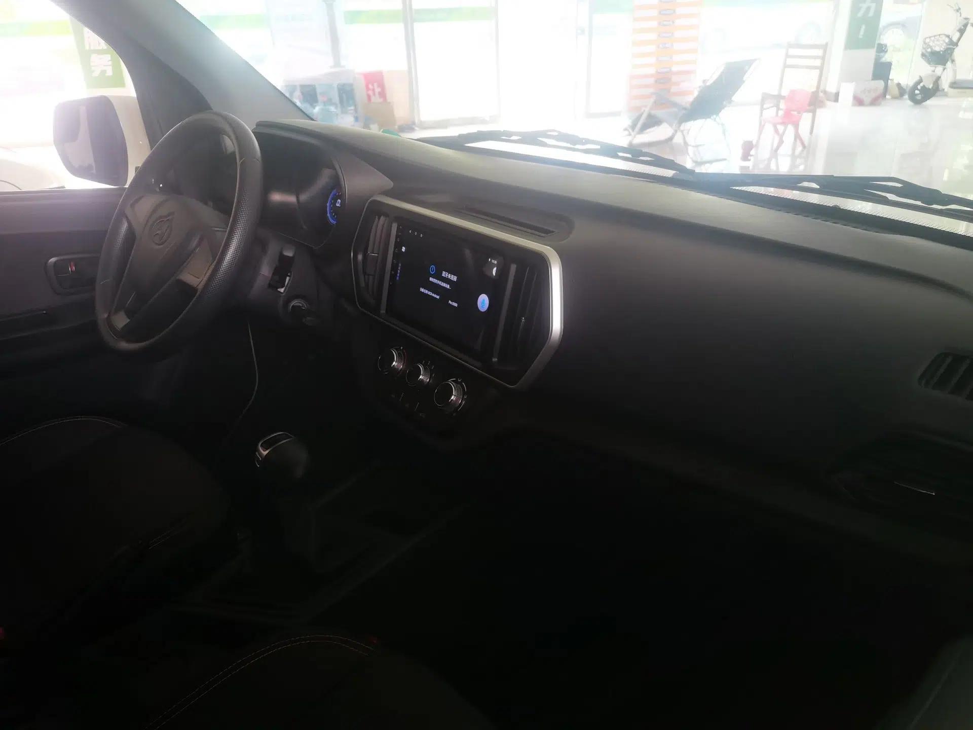 CHANGAN KAICHENG Ruixing EM80 2024 Comfort-Style 6-Seater 41.86 kWh — миниатюра 18