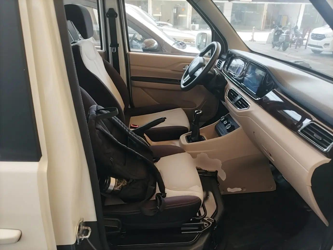 CHANGAN KUAYUE Xing V5 2022 1.5L Comfort-Grade 5-7 Seater Passenger Vehicle JL473QH — миниатюра 19