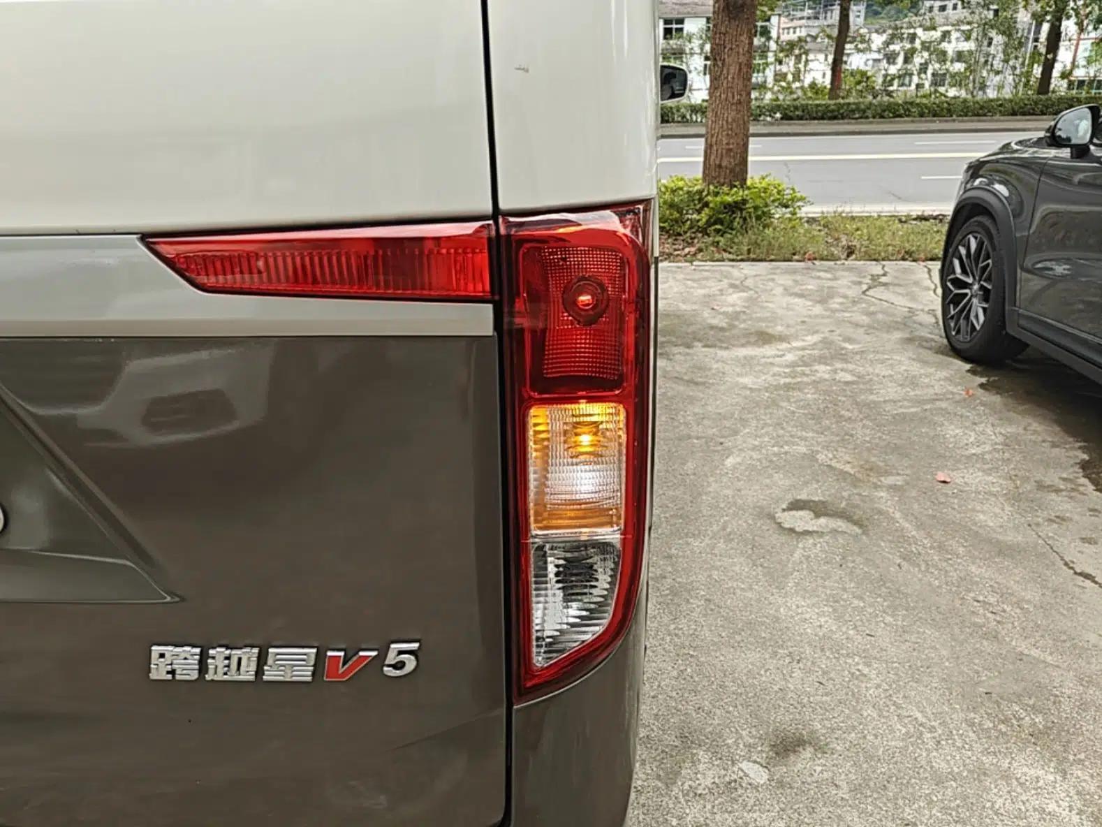 CHANGAN KUAYUE Xing V5 2021 1.5L Fortune-Attracting Edition Comfort Model JL473QH — миниатюра 9