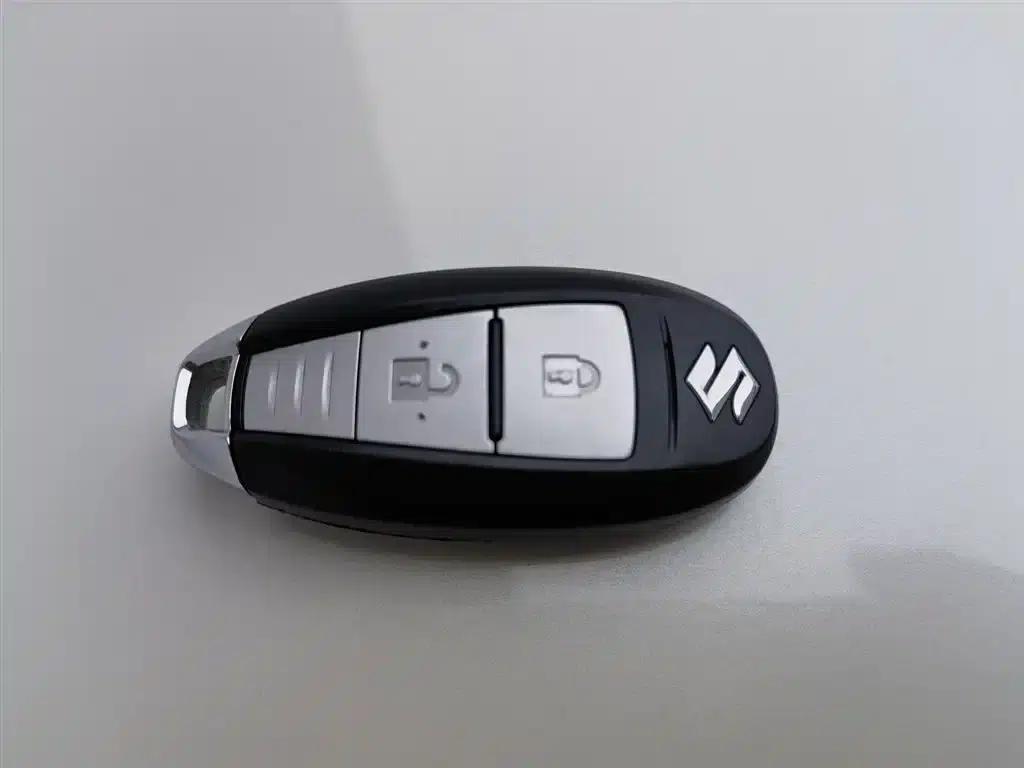 Xiaotu 2017 1.6L CVT 2WD Urban Fashion Model — миниатюра 19