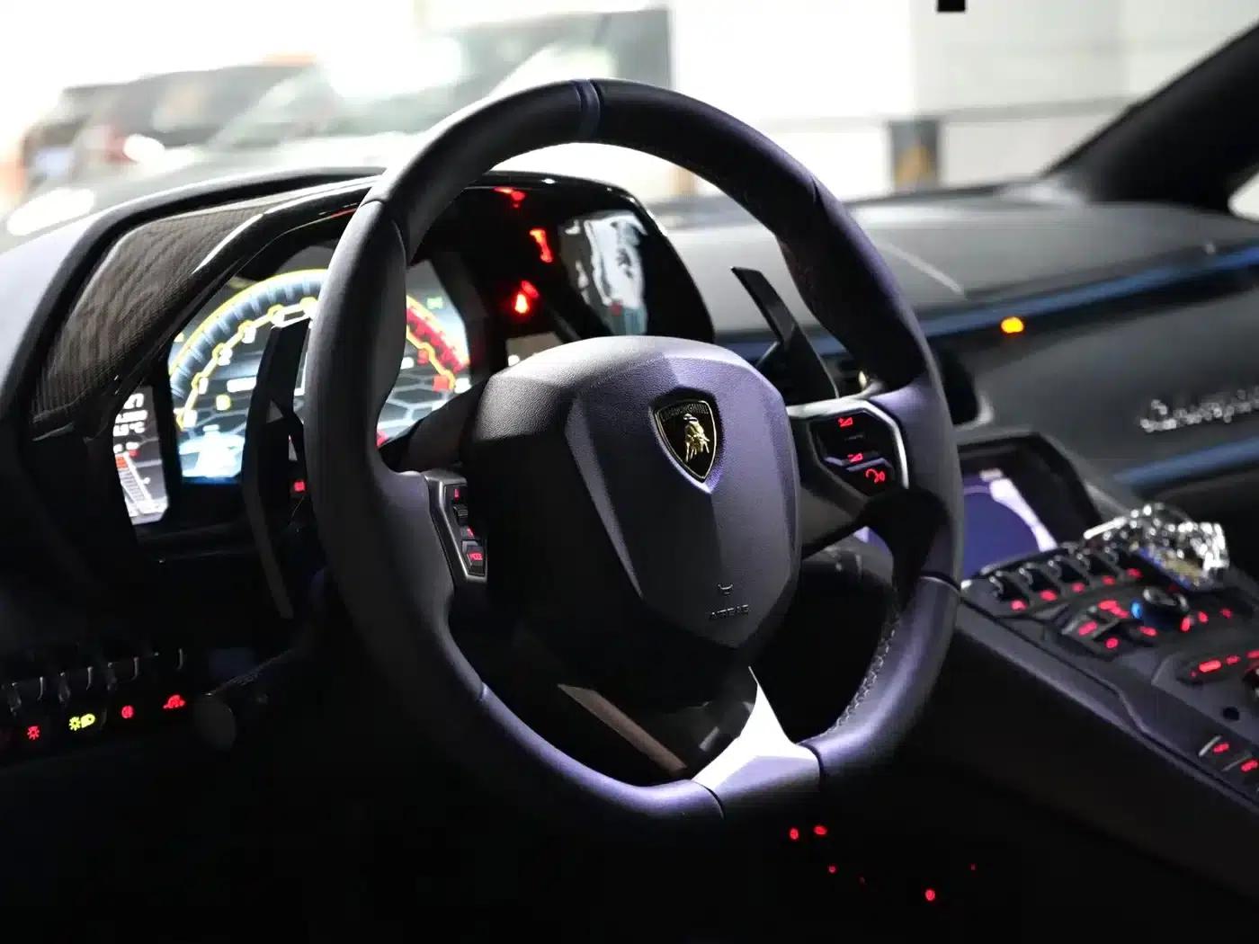 2011 Aventador LP 700-4 — миниатюра 10