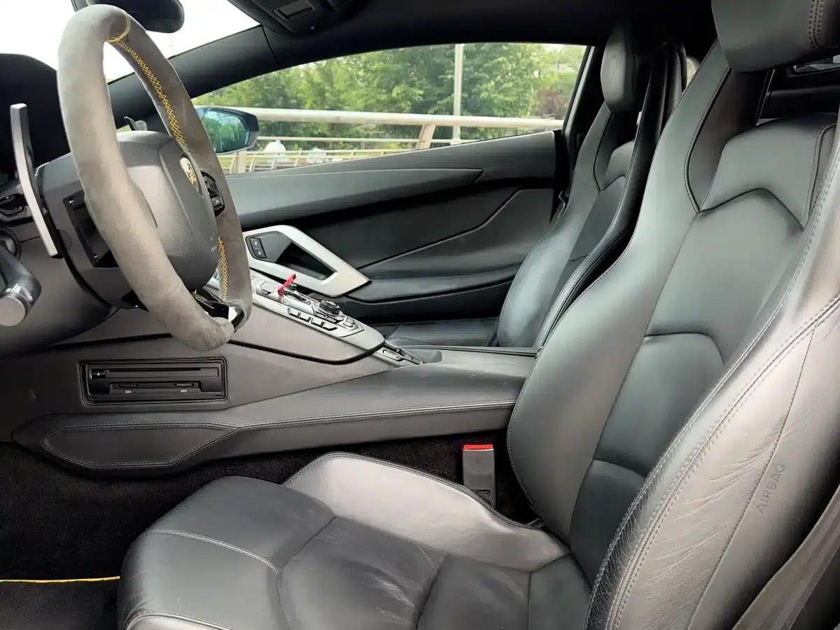 2011 Aventador LP 700-4 — миниатюра 13