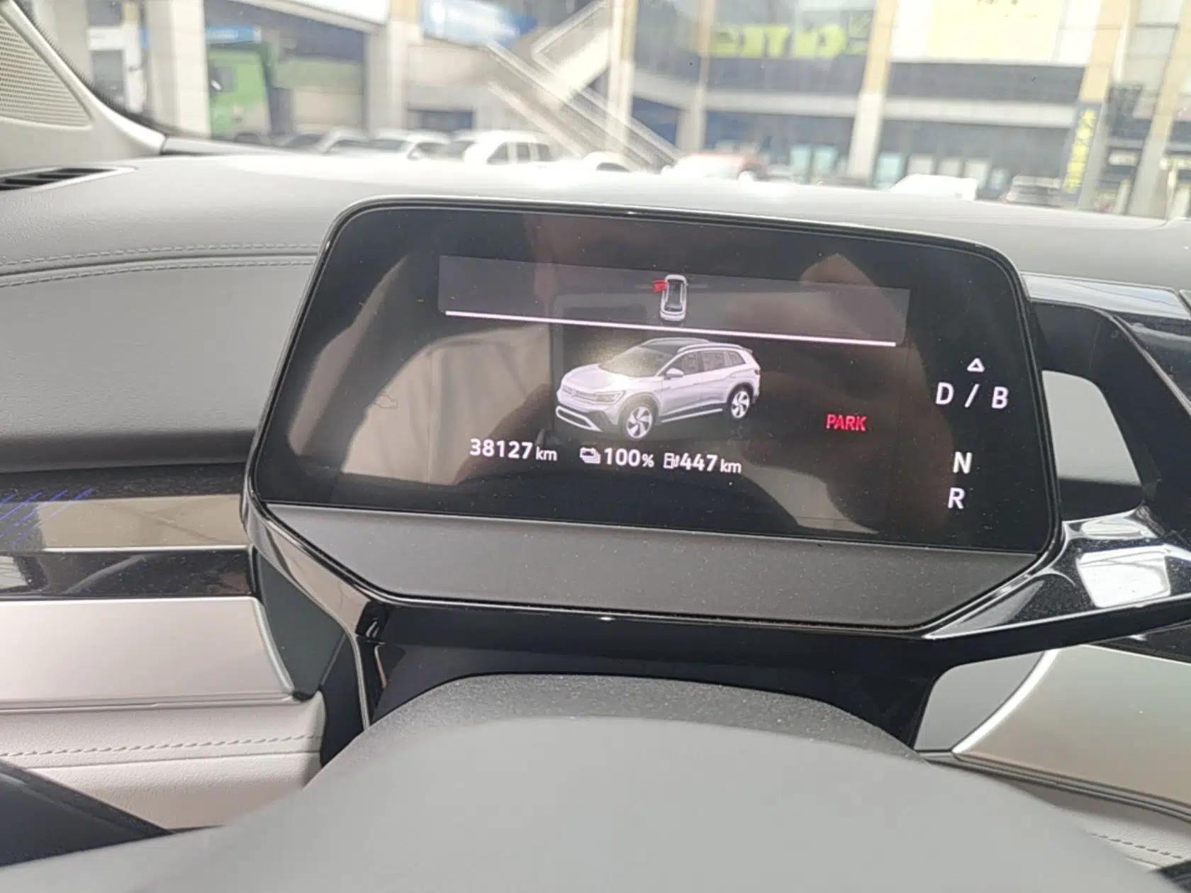 Volkswagen ID.6 CROZZ 2022 Long-Range PRO Edition — миниатюра 14