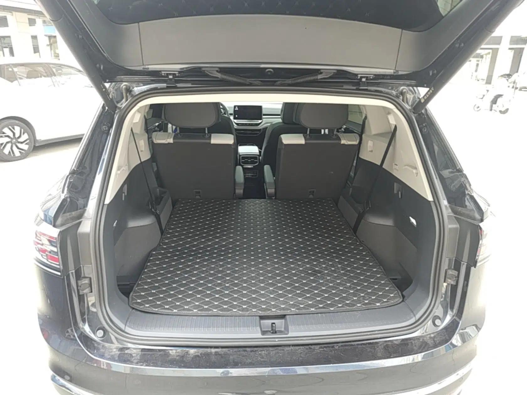 Volkswagen ID.6 CROZZ 2022 Long-Range PRO Edition — миниатюра 22