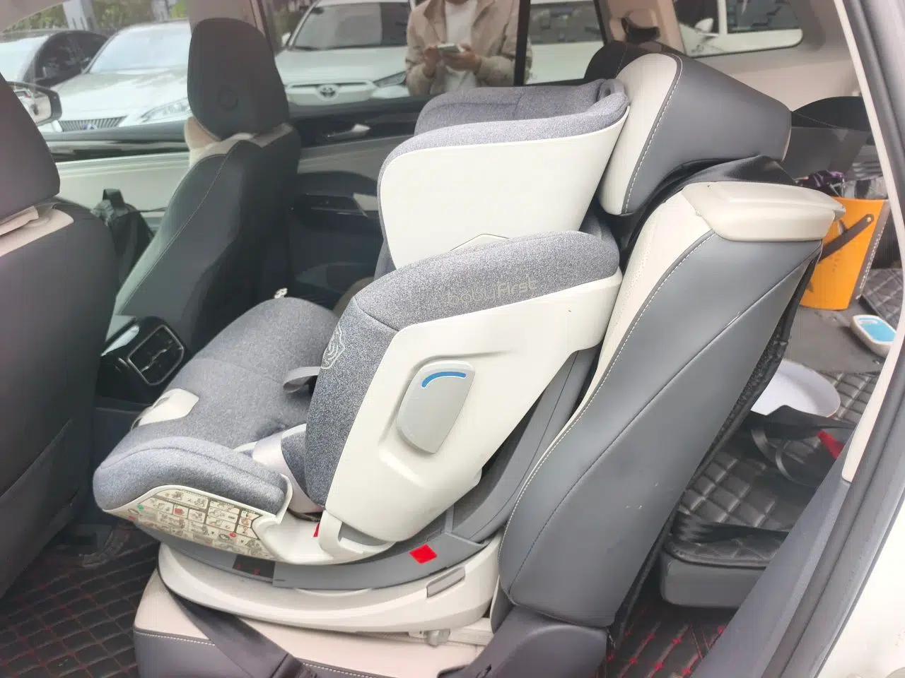 Volkswagen ID.6 CROZZ 2021 Long-Range PRO Edition — миниатюра 17