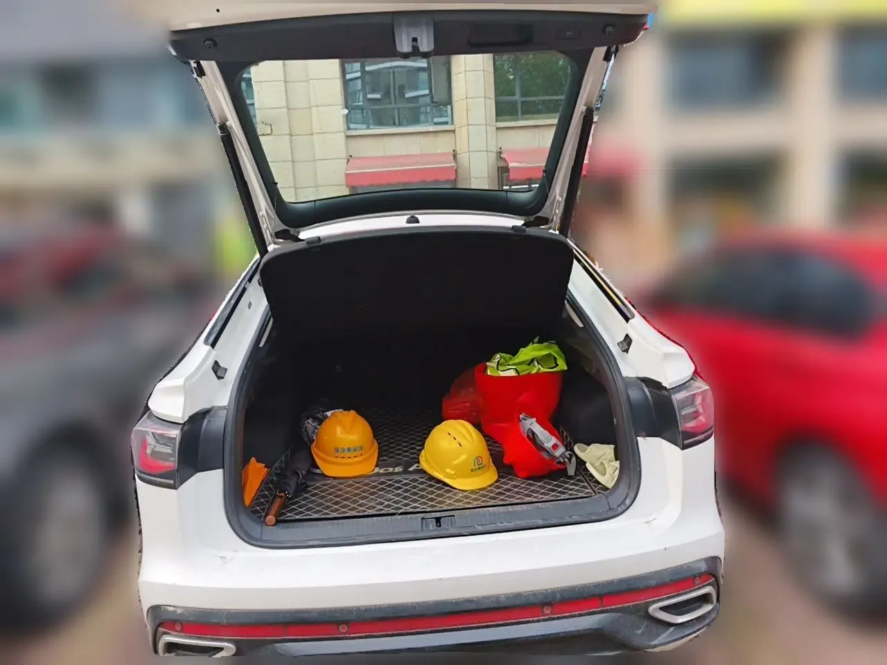 Volkswagen Tiguan X 2021 330TSI Two-Wheel Drive Enjoyment Version — миниатюра 19