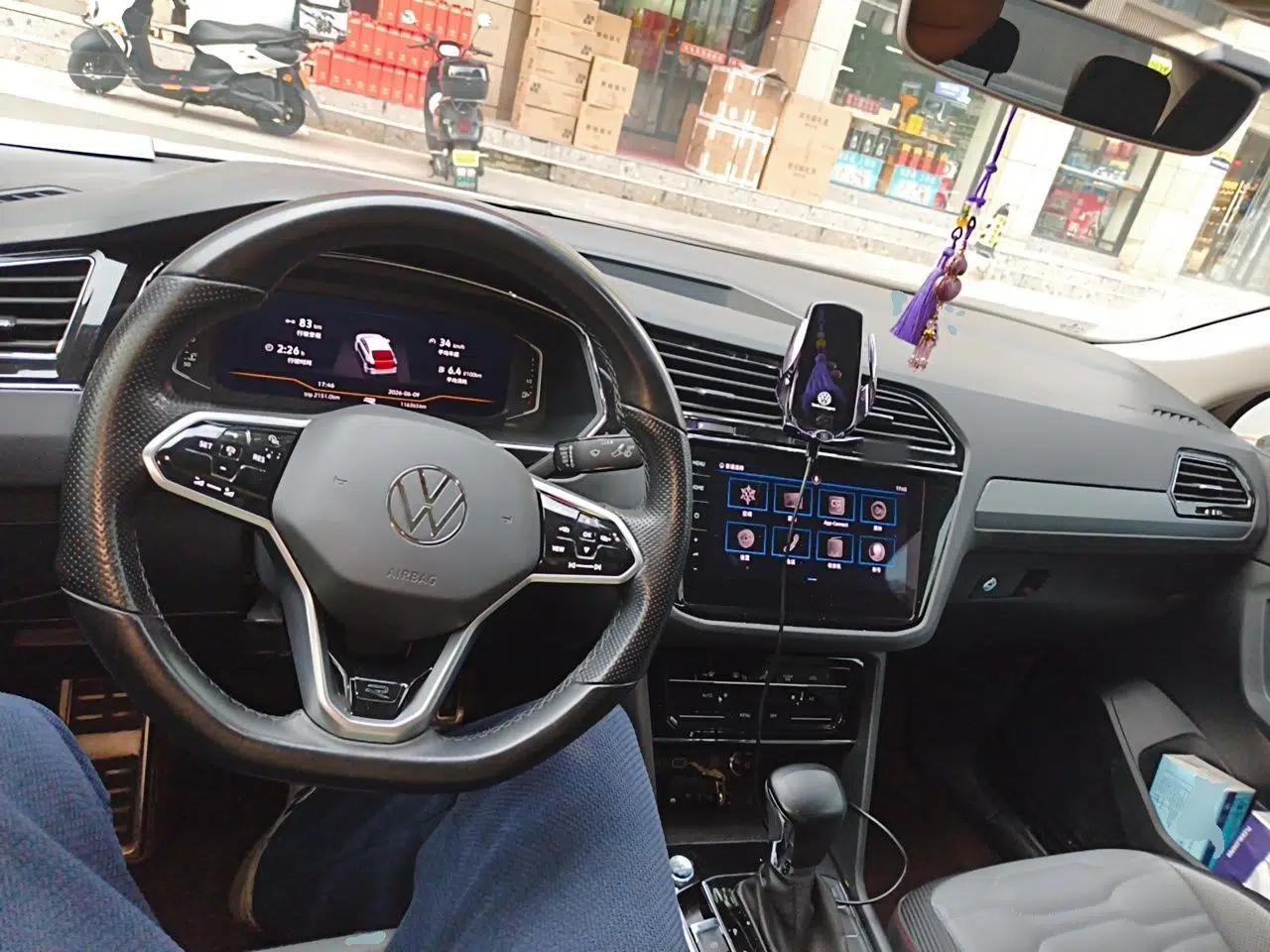 Volkswagen Tiguan X 2021 330TSI Two-Wheel Drive Enjoyment Version — миниатюра 9