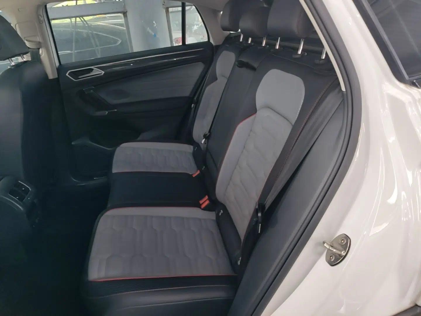 Volkswagen Tiguan X 2022 330TSI Two-Wheel-Drive Prestige Flagship Edition — миниатюра 20