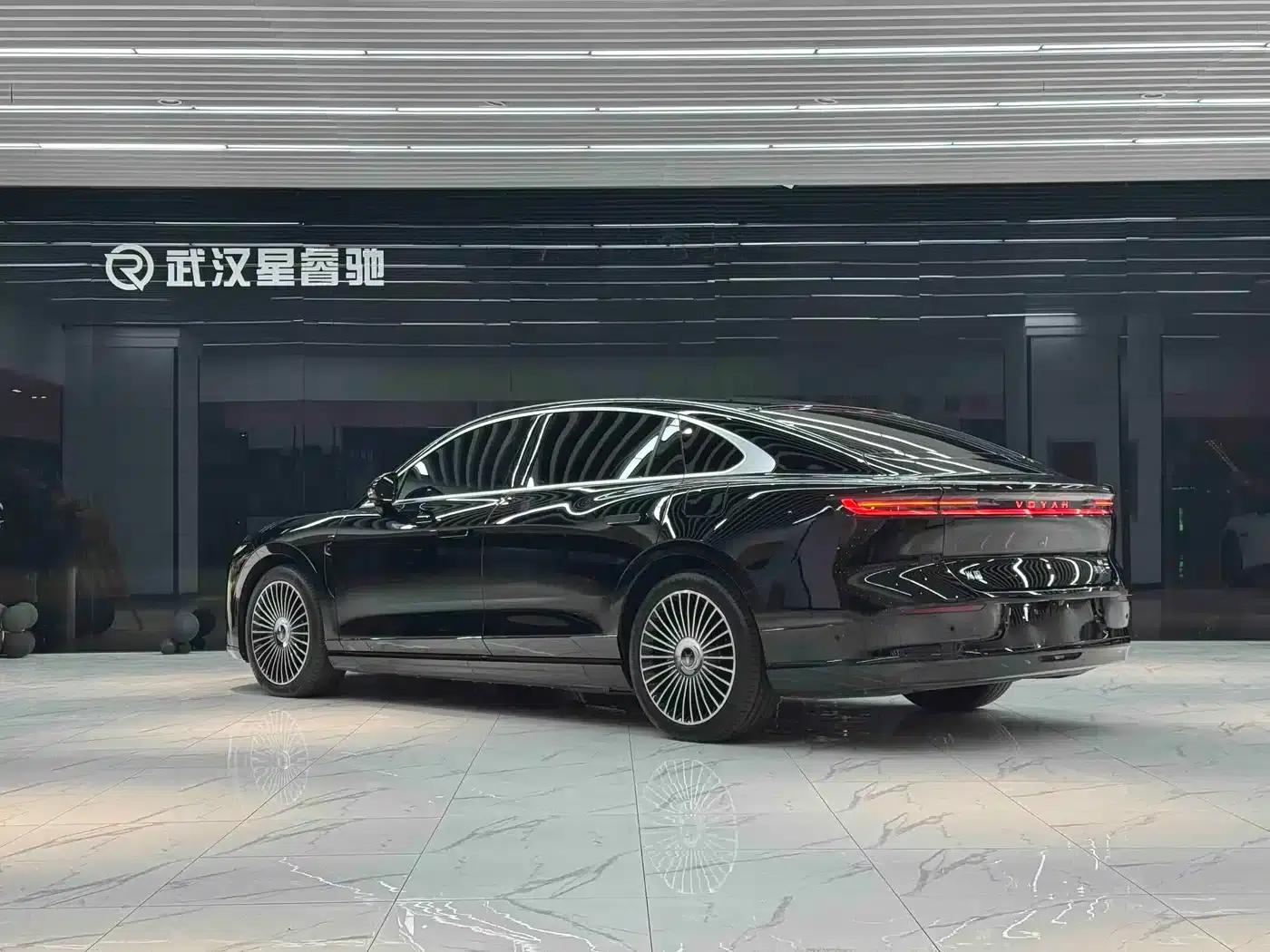 Voyah Chase Light L 2026 All-Wheel Drive Ultra — миниатюра 4