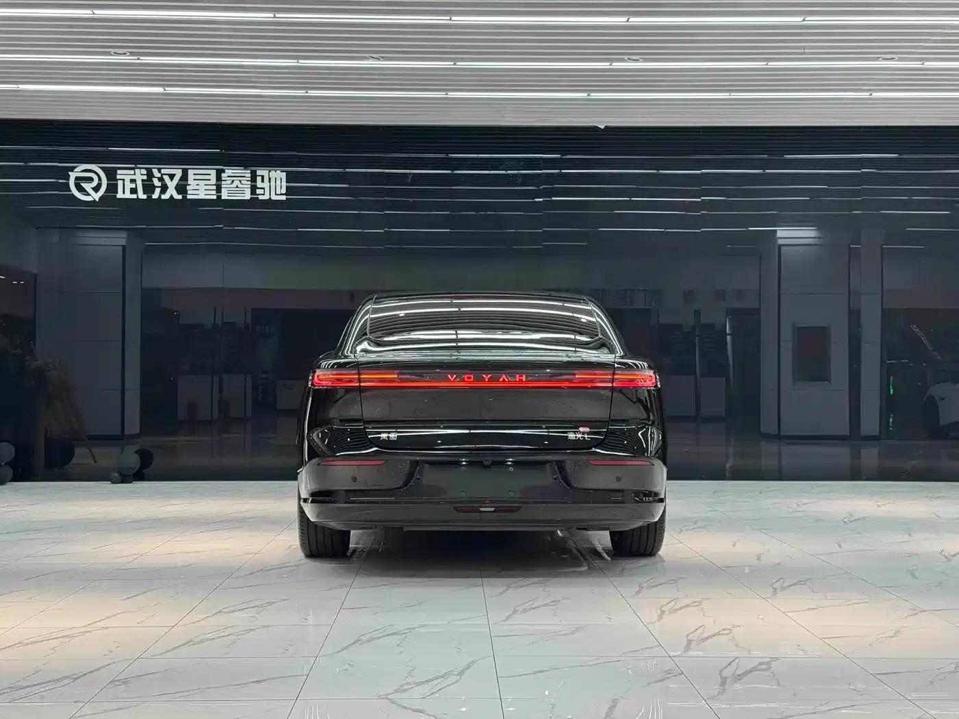 Voyah Chase Light L 2026 All-Wheel Drive Ultra — миниатюра 5