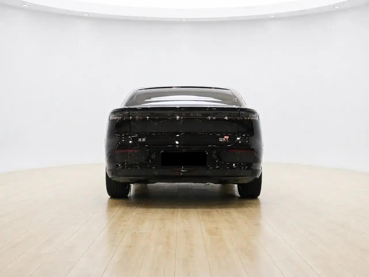 Voyah Chase Light L 2026 AWD Max — миниатюра 2