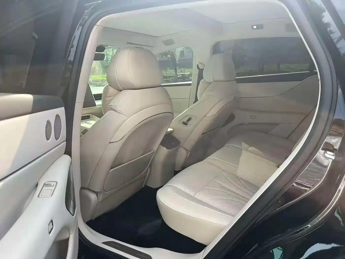Voyah Chase Light L 2026 All-Wheel Drive Ultra — миниатюра 6