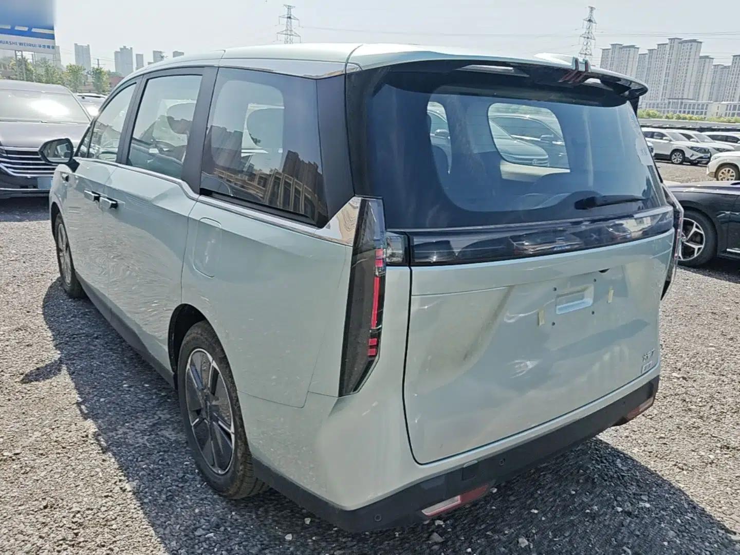 SAIC MAXUS Dajia 7 2024 Revised Version Super Hybrid Long-Range Edition Enjoyment Version — миниатюра 13