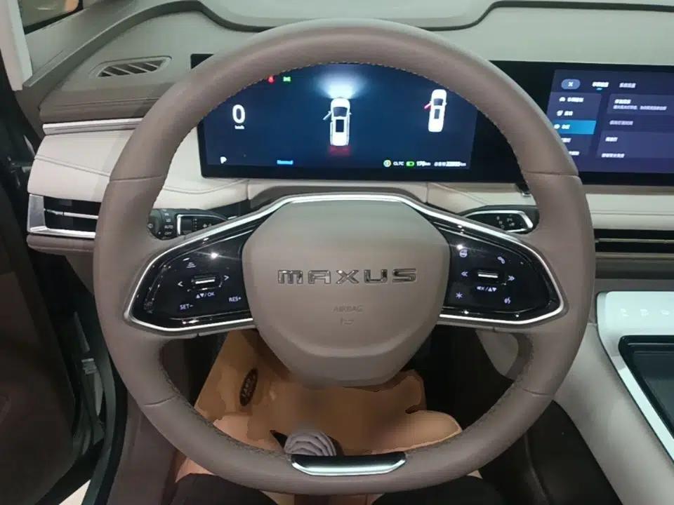 SAIC MAXUS Dajia 7 2024 605 km Extended Range Highland Version Six-Seater — миниатюра 18