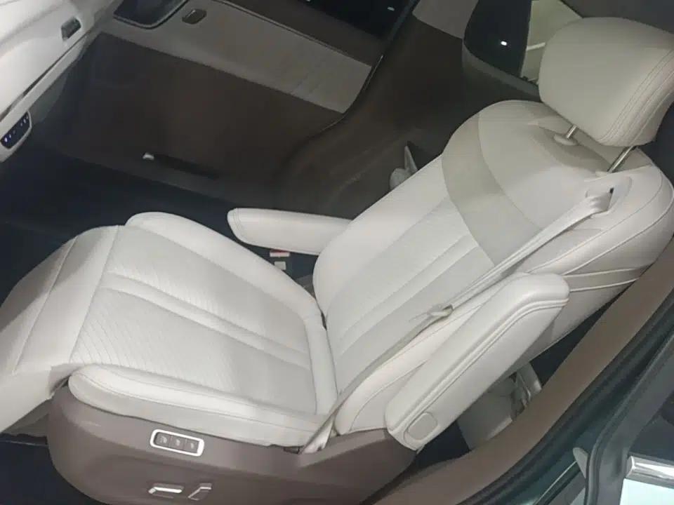 SAIC MAXUS Dajia 7 2024 605 km Extended Range Highland Version Six-Seater — миниатюра 25