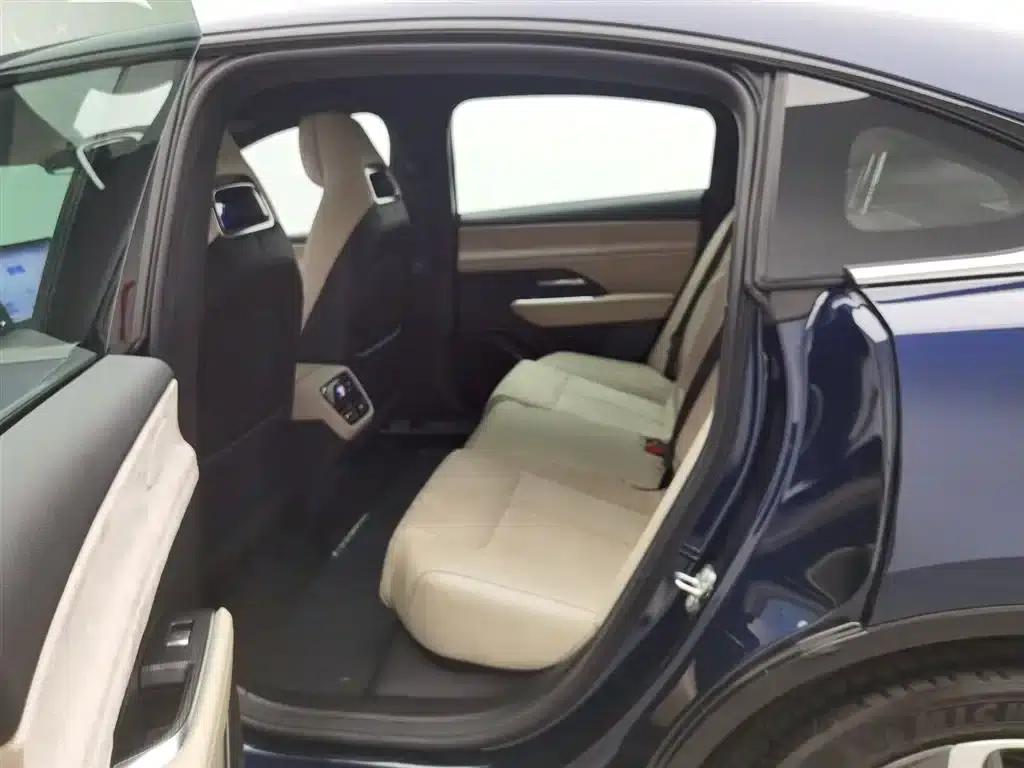 Mazda EZ-6 2024 Extended Range 200 Smart Edition — миниатюра 15