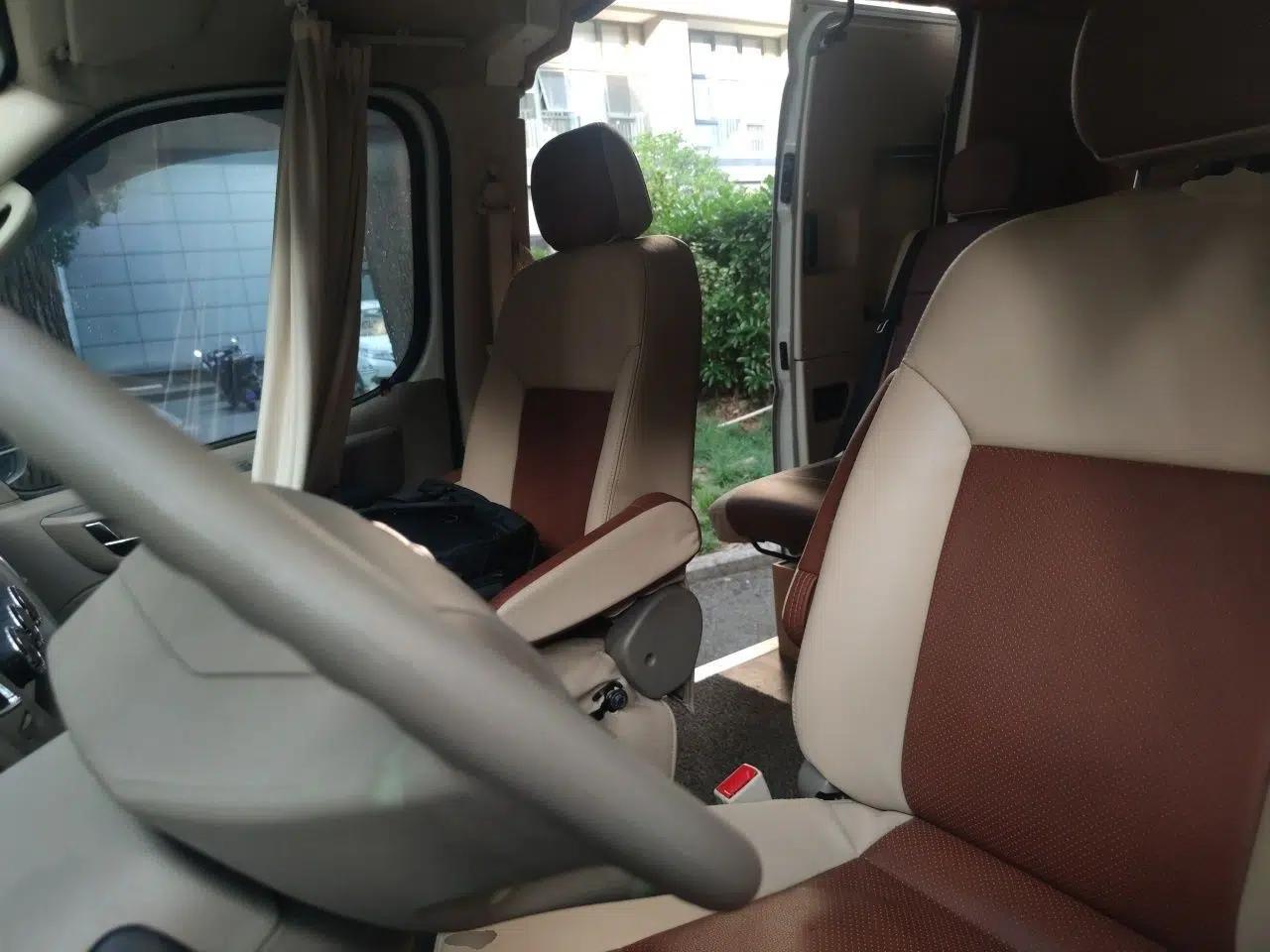 SAIC MAXUS V80 RV — миниатюра 15