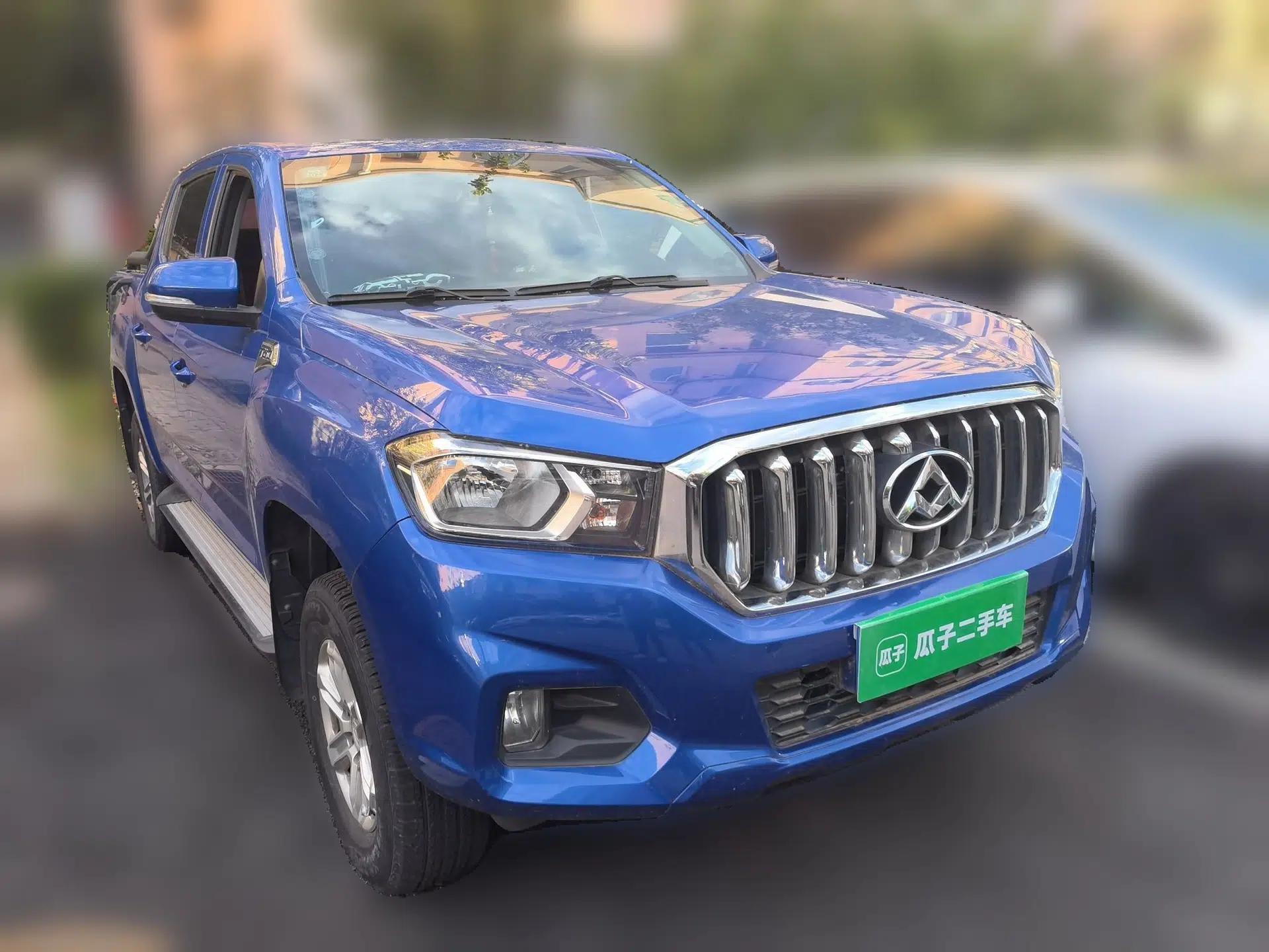 SAIC MAXUS T60 2017 2.4L Gasoline Manual Two-Wheel Drive High-Ride Elite Standard Van — миниатюра 3