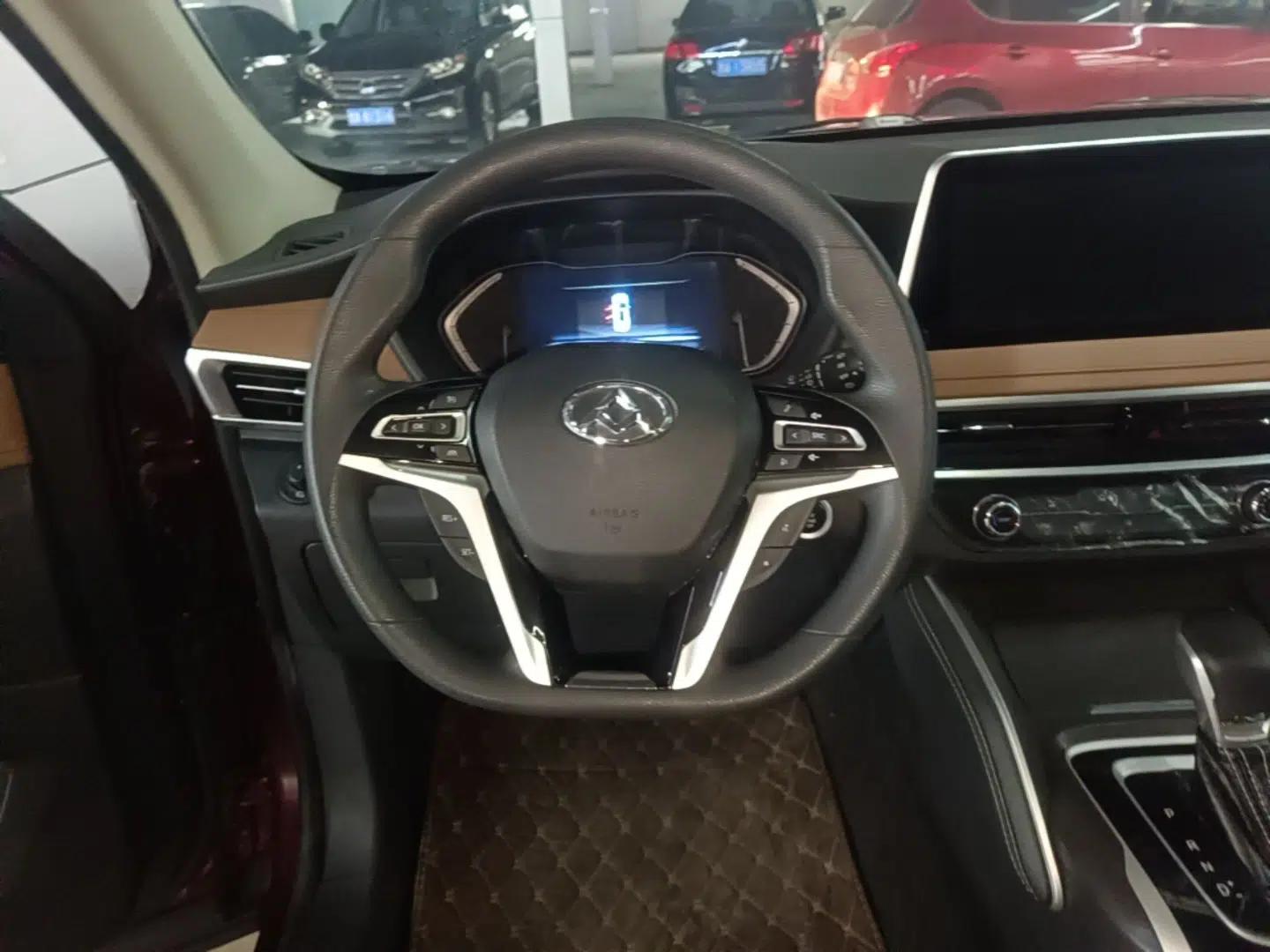SAIC MAXUS D90 2017 2.0T Automatic Two-Wheel Drive Mercury — миниатюра 18
