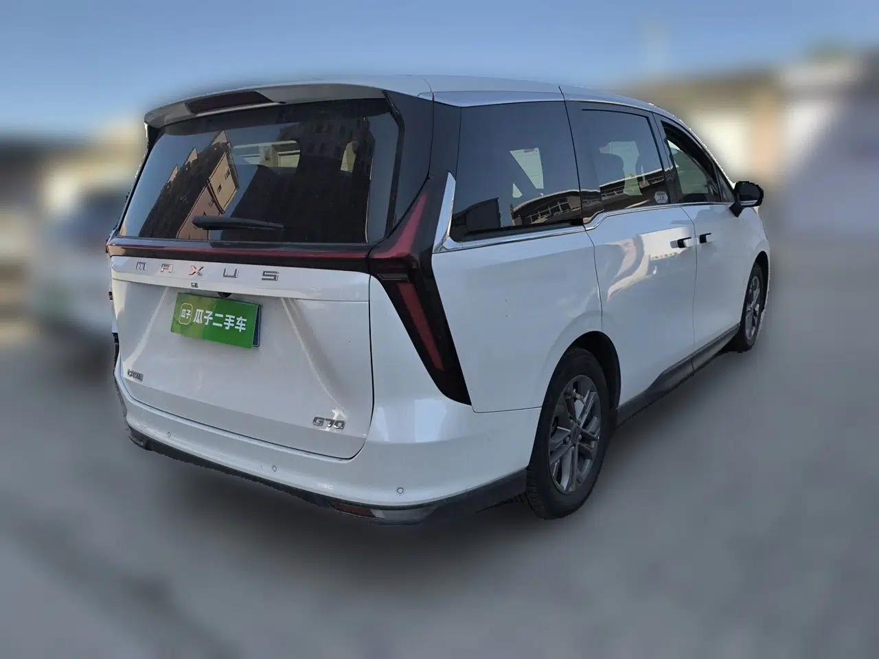 SAIC MAXUS G70 2024 2.0T Automatic Luxury Edition 7 Seats — миниатюра 6