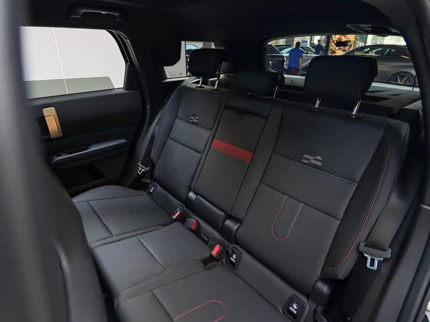 MINI JCW COUNTRYMAN 2024 2.0T JOHN COOPER WORKS — миниатюра 14