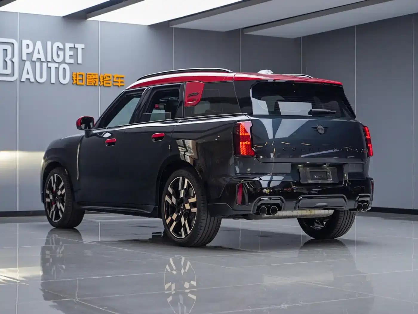 MINI JCW COUNTRYMAN 2024 2.0T JOHN COOPER WORKS — миниатюра 6