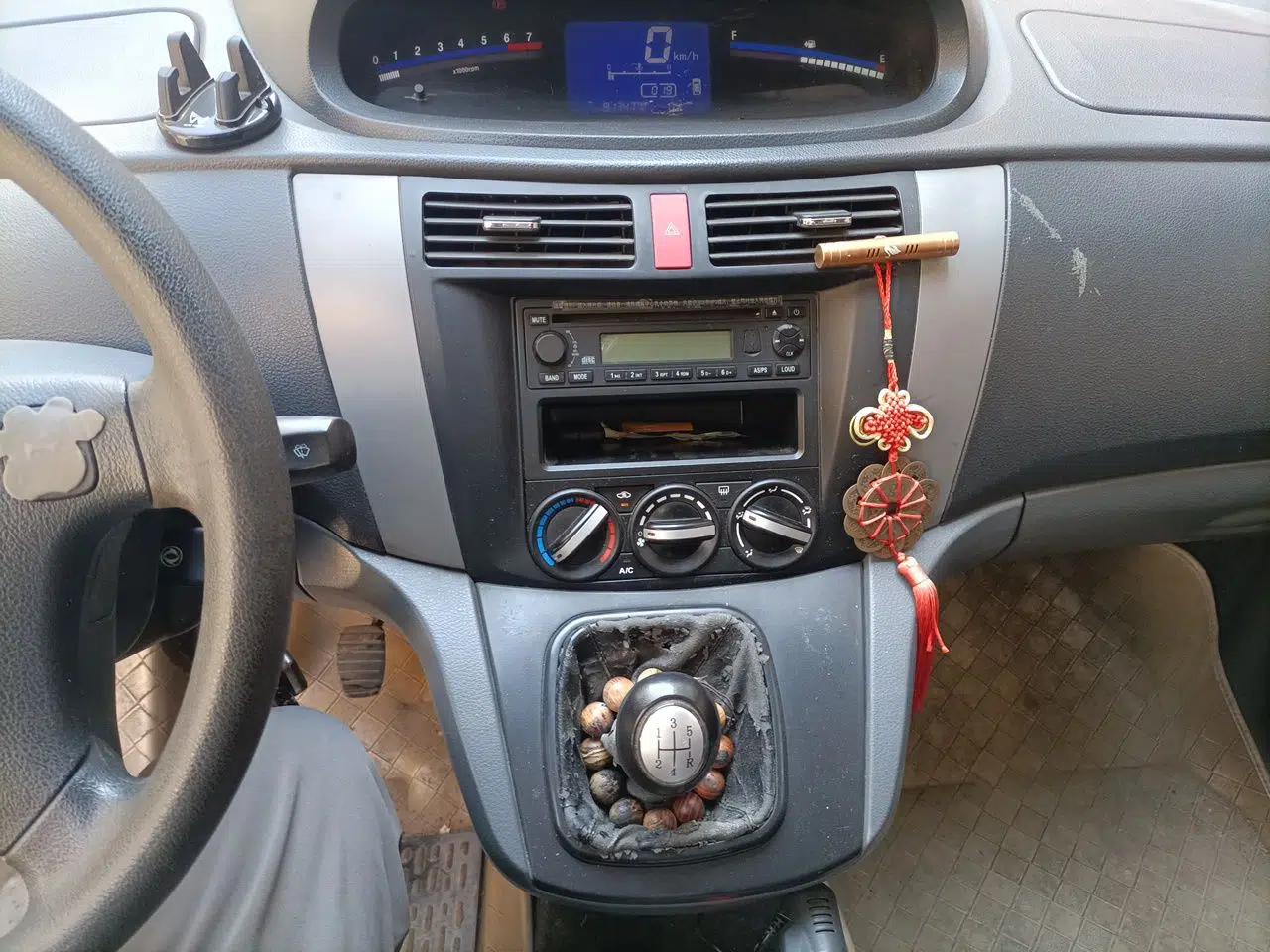 FORTHING Joyear 2011 LV 1.5L Manual Luxury Model — миниатюра 13