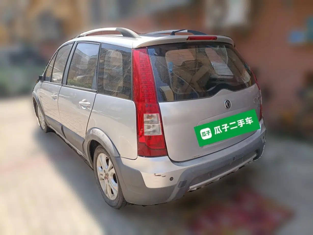 FORTHING Joyear 2011 LV 1.5L Manual Luxury Model — миниатюра 4