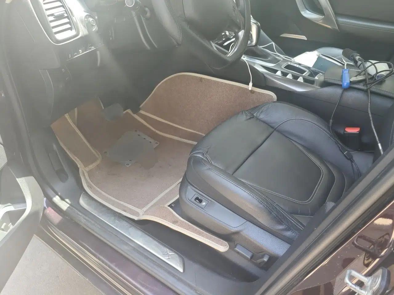 DS 5 2014 1.6T Luxury Edition THP160 — миниатюра 16