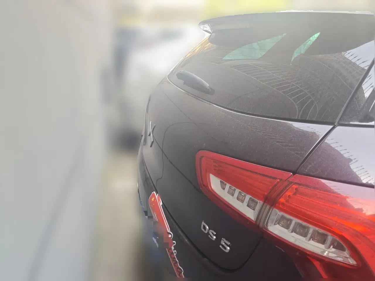 DS 5 2014 1.6T Luxury Edition THP160 — миниатюра 5