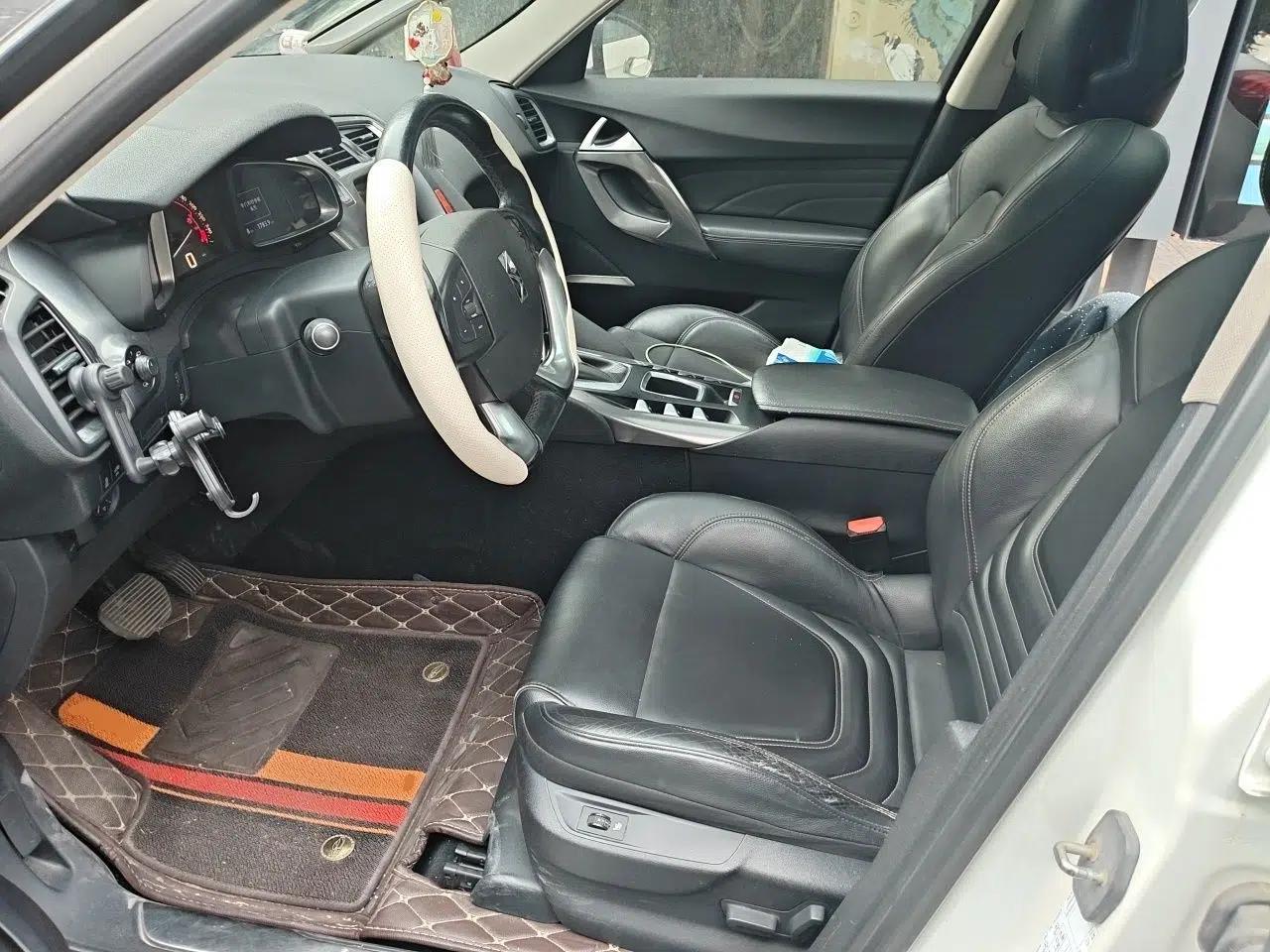 DS 5 2014 1.6T Luxury Edition THP160 — миниатюра 15