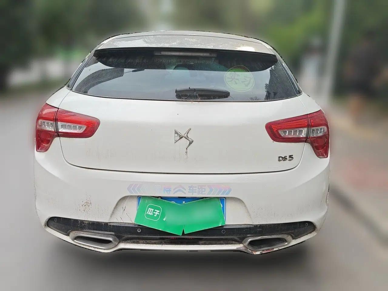 DS 5 2014 1.6T Luxury Edition THP160 — миниатюра 5