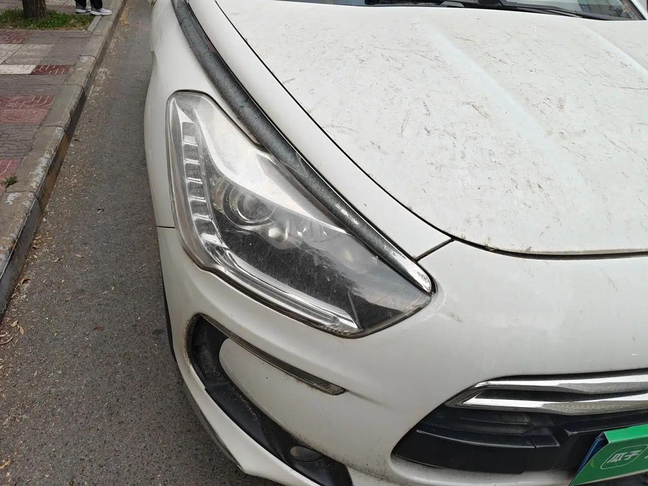 DS 5 2014 1.6T Luxury Edition THP160 — миниатюра 7