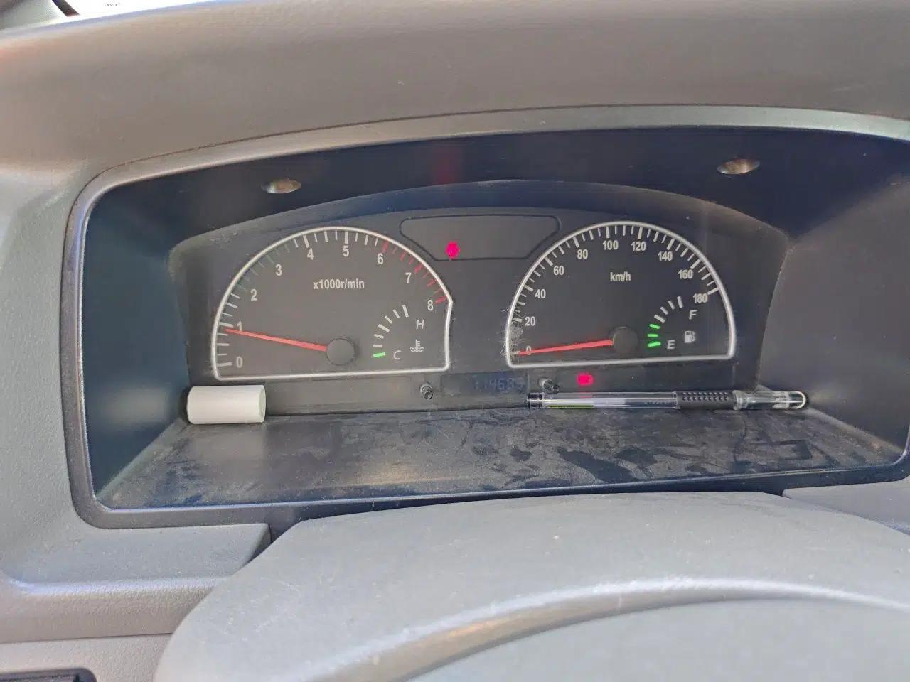 Dongfeng Shuaike 2010 1.6L Manual Utility Version — миниатюра 11