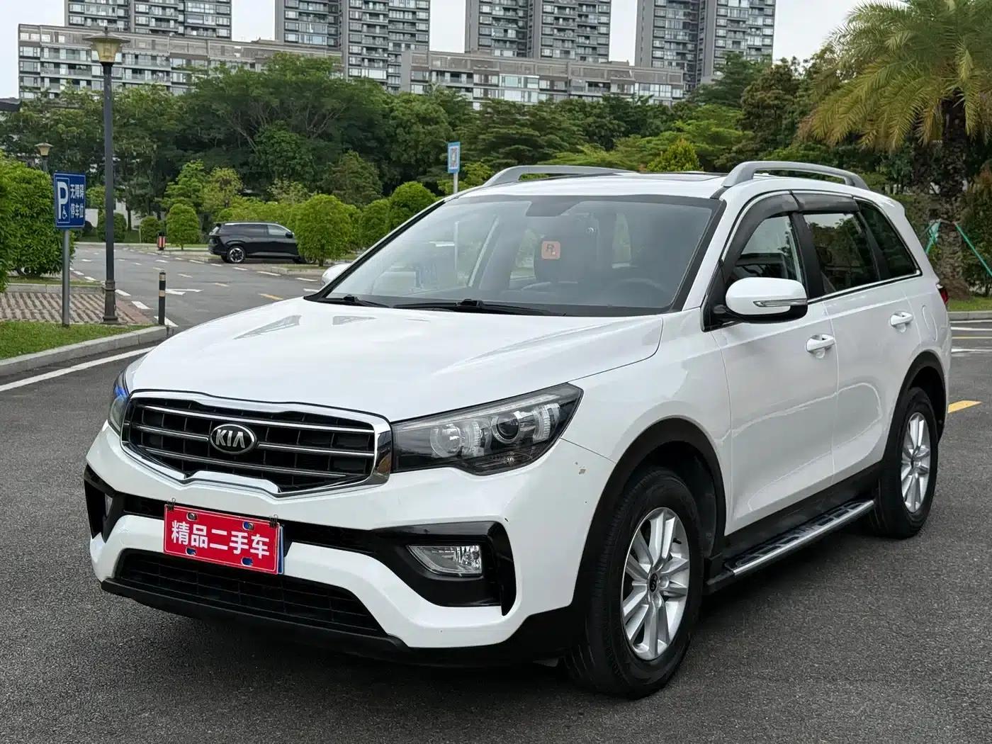 Kia KX7 2017 2.0L Automatic 2WD GL 5-seater — миниатюра 1
