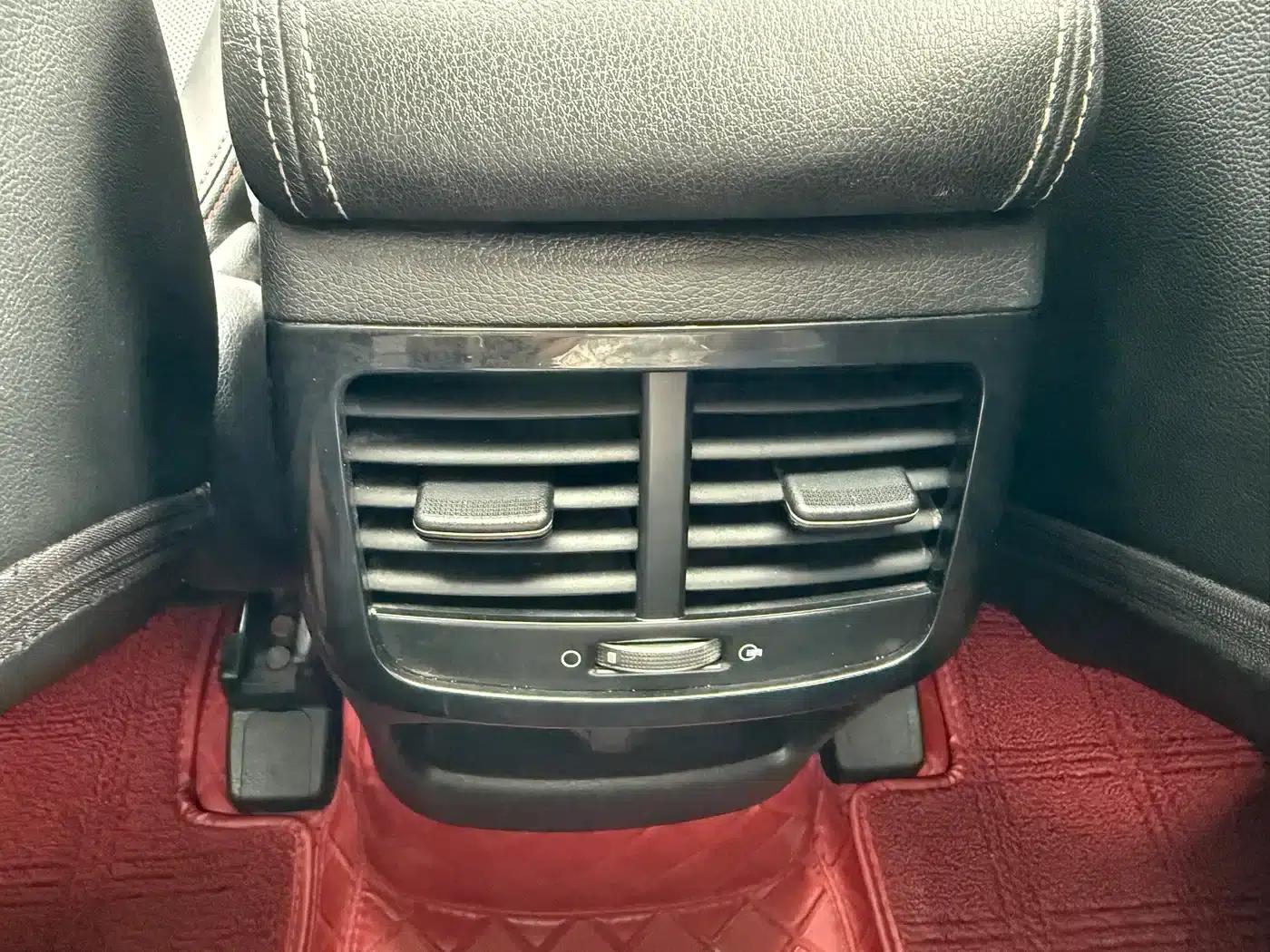 Kia KX7 2017 2.0L Automatic 2WD GL 5-seater — миниатюра 18