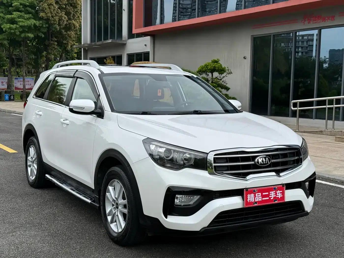 Kia KX7 2017 2.0L Automatic 2WD GL 5-seater — миниатюра 3