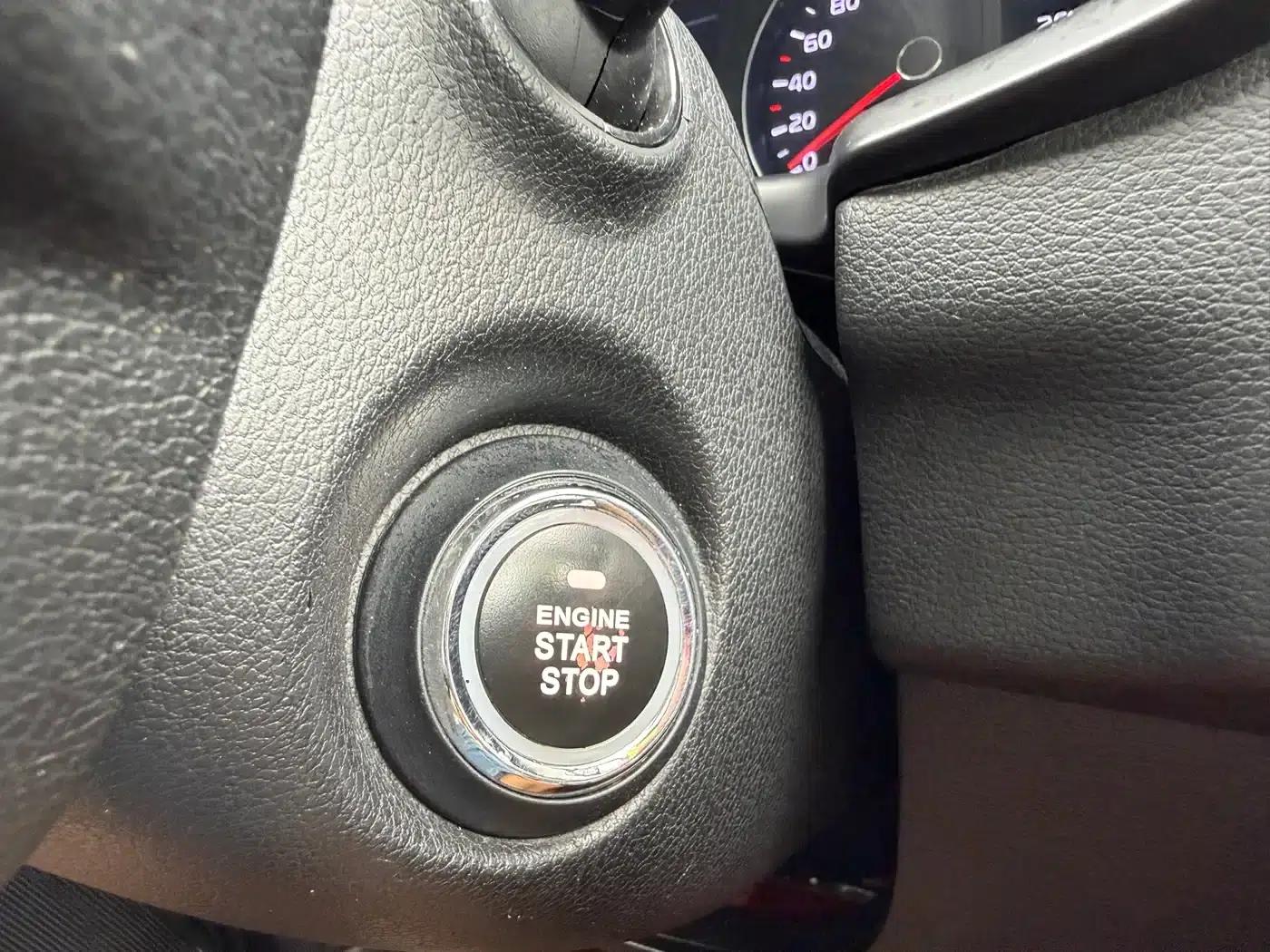 Kia KX7 2017 2.0L Automatic 2WD GL 5-seater — миниатюра 21