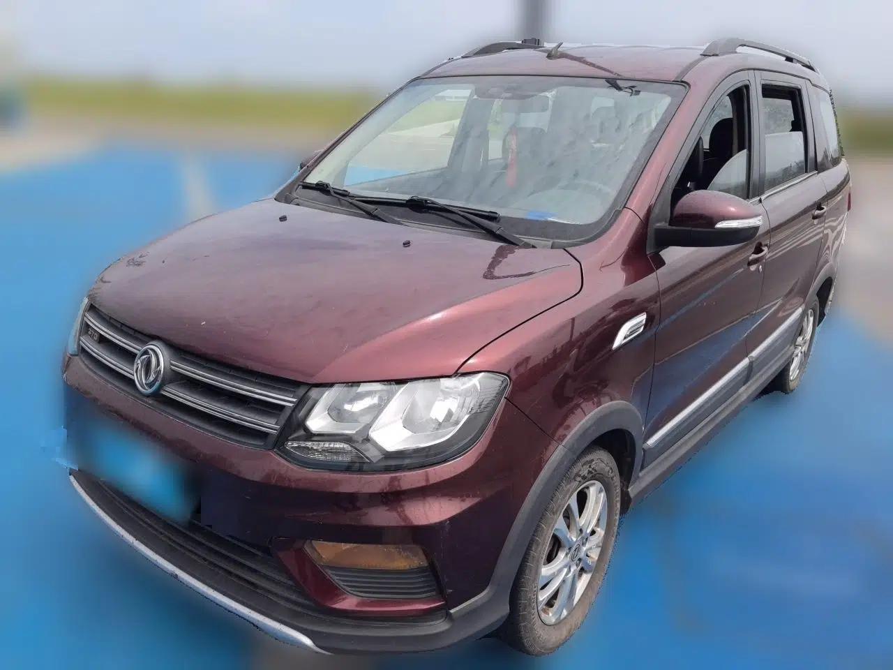 Dongfeng Fengon 370 2016 1.5L Manual Elite Home Edition 7-Seater — миниатюра 1