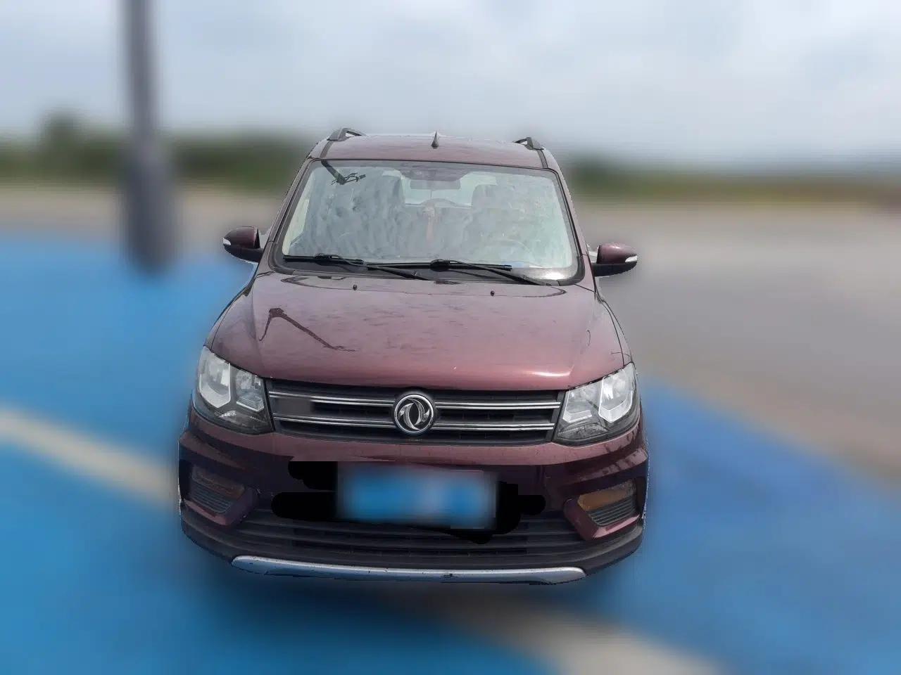 Dongfeng Fengon 370 2016 1.5L Manual Elite Home Edition 7-Seater — миниатюра 2