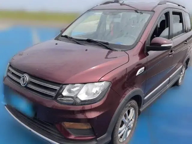 Dongfeng Fengon 370 2016 1.5L Manual Elite Home Edition 7-Seater