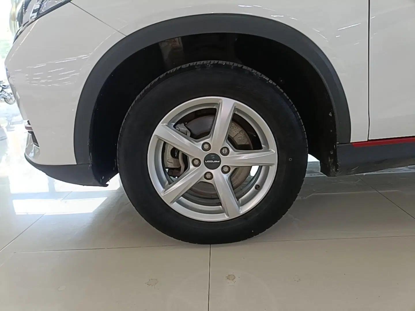 Dongfeng Fengon 500 2022 1.5L CVT Enjoyment Version — миниатюра 10
