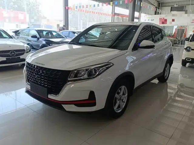 Dongfeng Fengon 500 2022 1.5L CVT Enjoyment Version