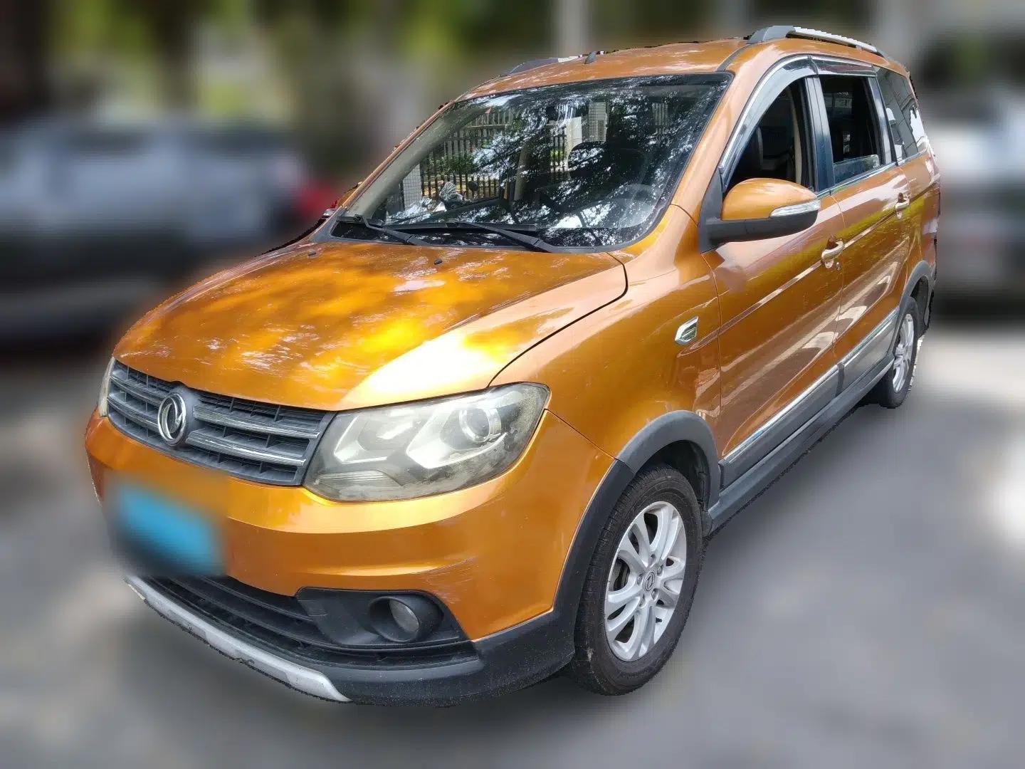 Dongfeng Fengon 360 2015 1.5L Manual Luxury 7-Seater China V Emission Standard — миниатюра 1