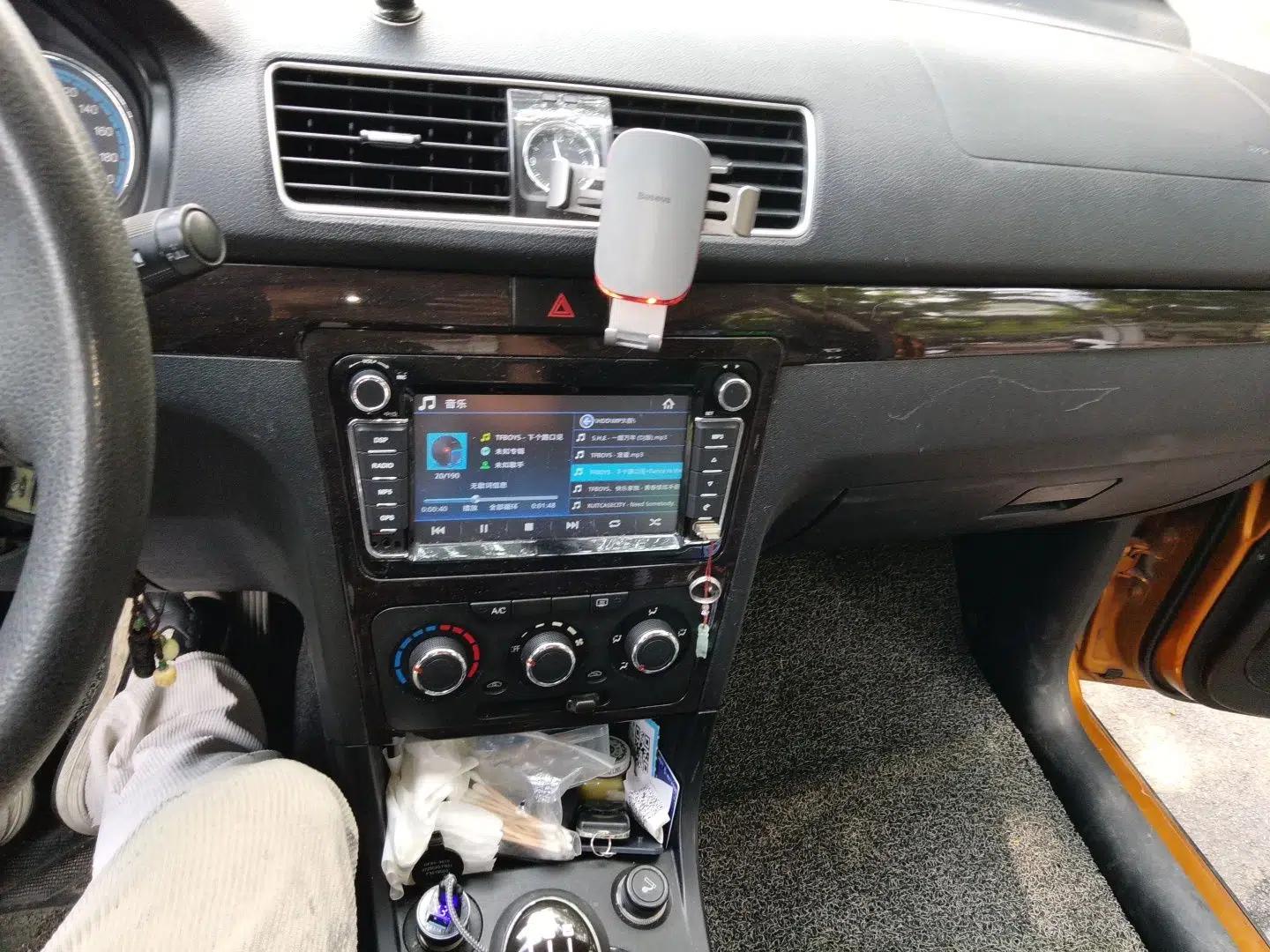 Dongfeng Fengon 360 2015 1.5L Manual Luxury 7-Seater China V Emission Standard — миниатюра 13