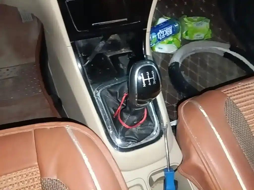 Chery E3 2015 1.5L Manual Smart Edition — миниатюра 14