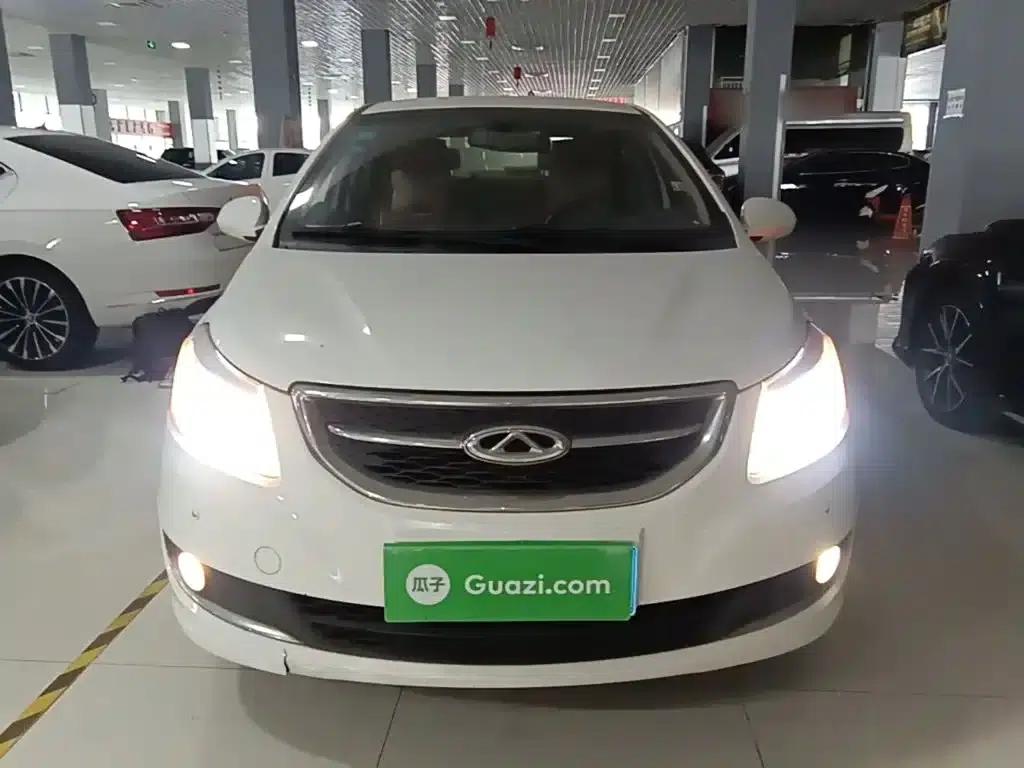 Chery E3 2015 1.5L Manual Smart Edition — миниатюра 3