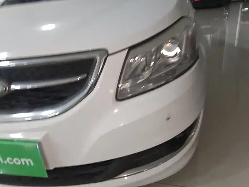 Chery E3 2015 1.5L Manual Smart Edition — миниатюра 24