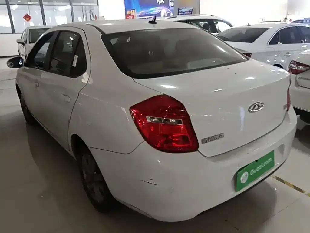 Chery E3 2015 1.5L Manual Smart Edition — миниатюра 5
