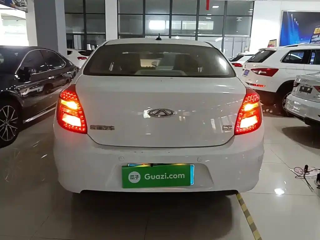 Chery E3 2015 1.5L Manual Smart Edition — миниатюра 6